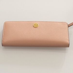 NWOT TORY BURCH Robinson Saffiano Leather Slim Wallet Snap Closure